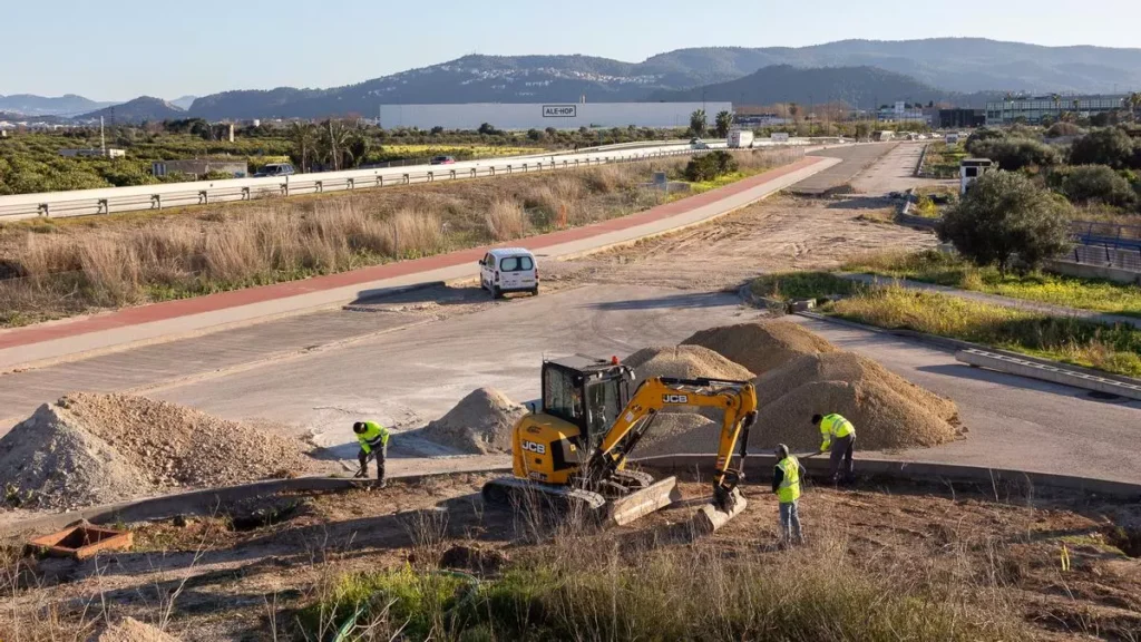 El Ayuntamiento de Gandia y Grimalt Patrimonial, del grupo ALE-HOP, impulsan el convenio del futuro PIA Gandia-Bellreguard