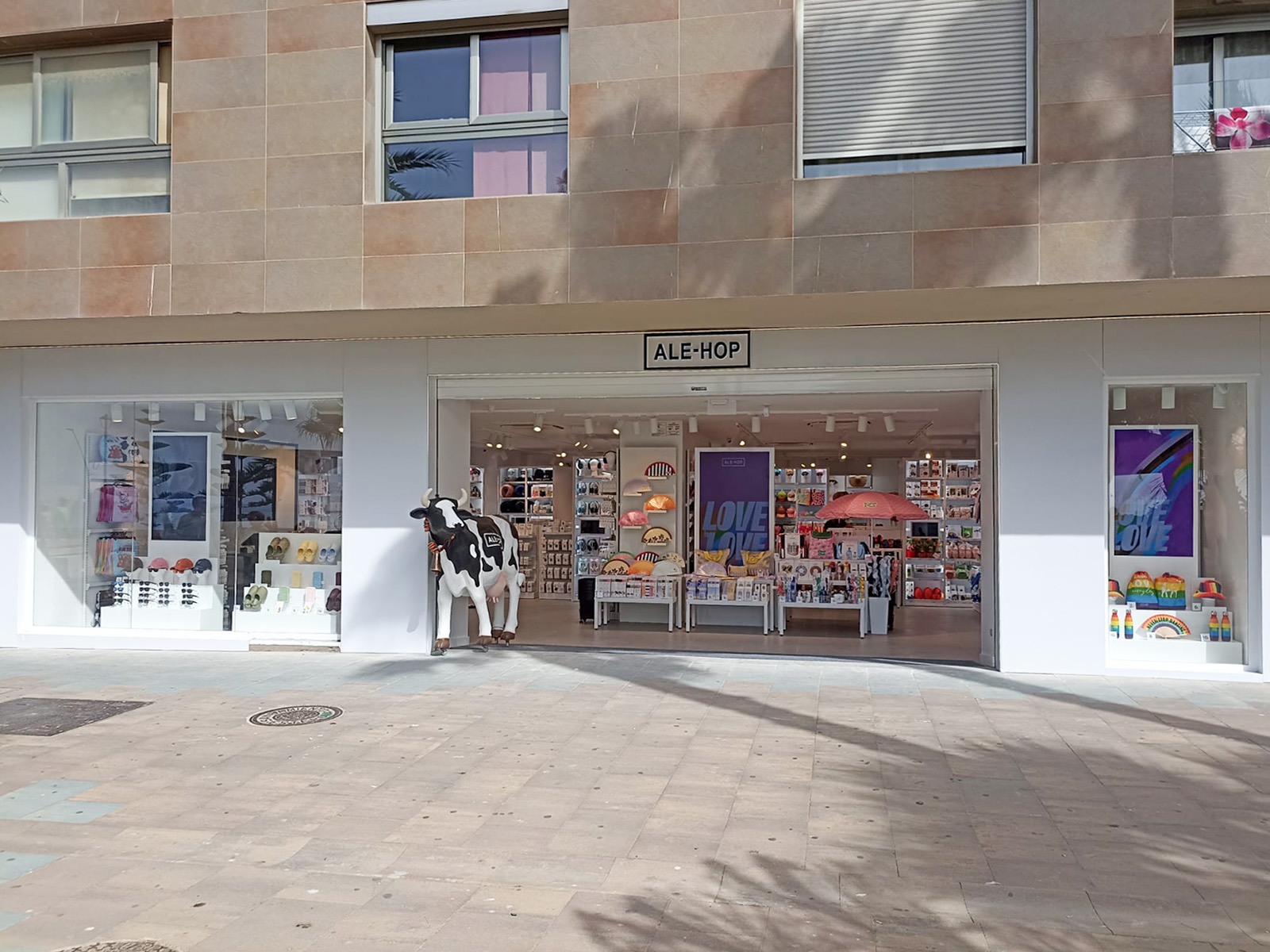 La cadena española de tiendas ALE-HOP abrirá en la playa de Estepona