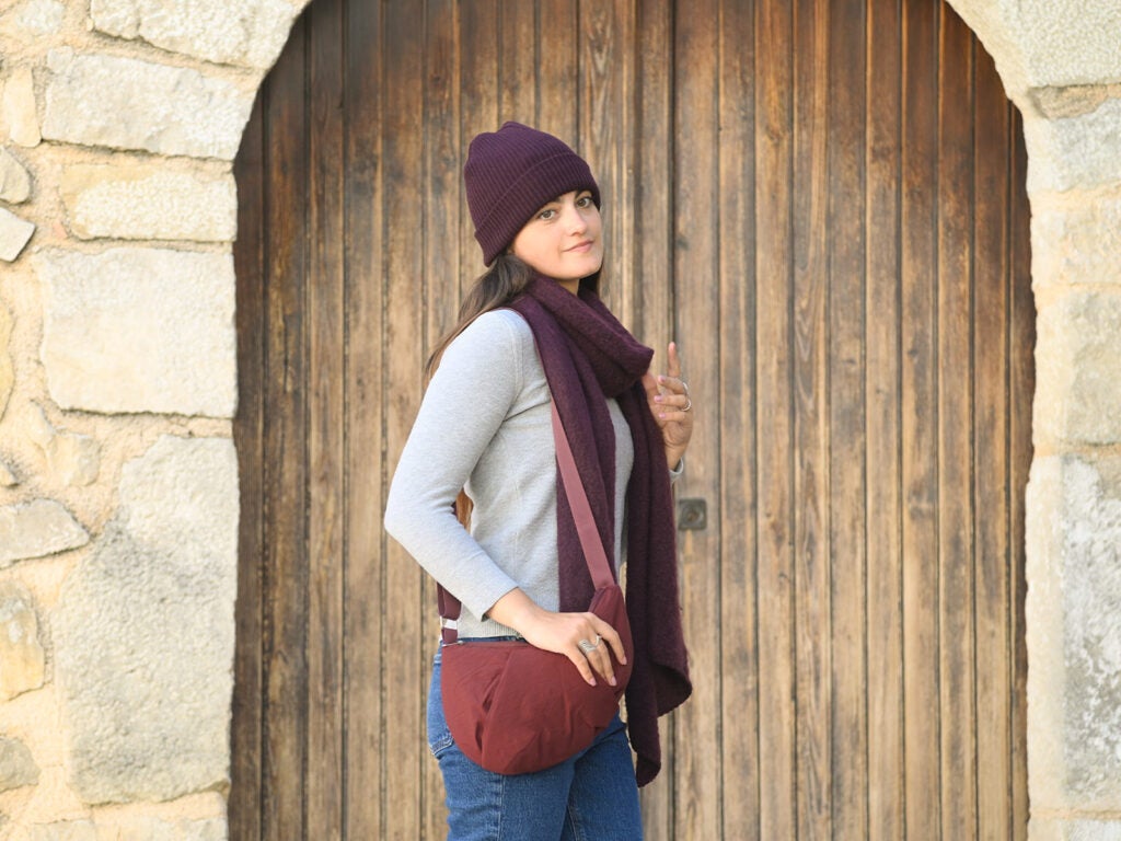 Conjunto de gorro y bufanda de invierno para mujer