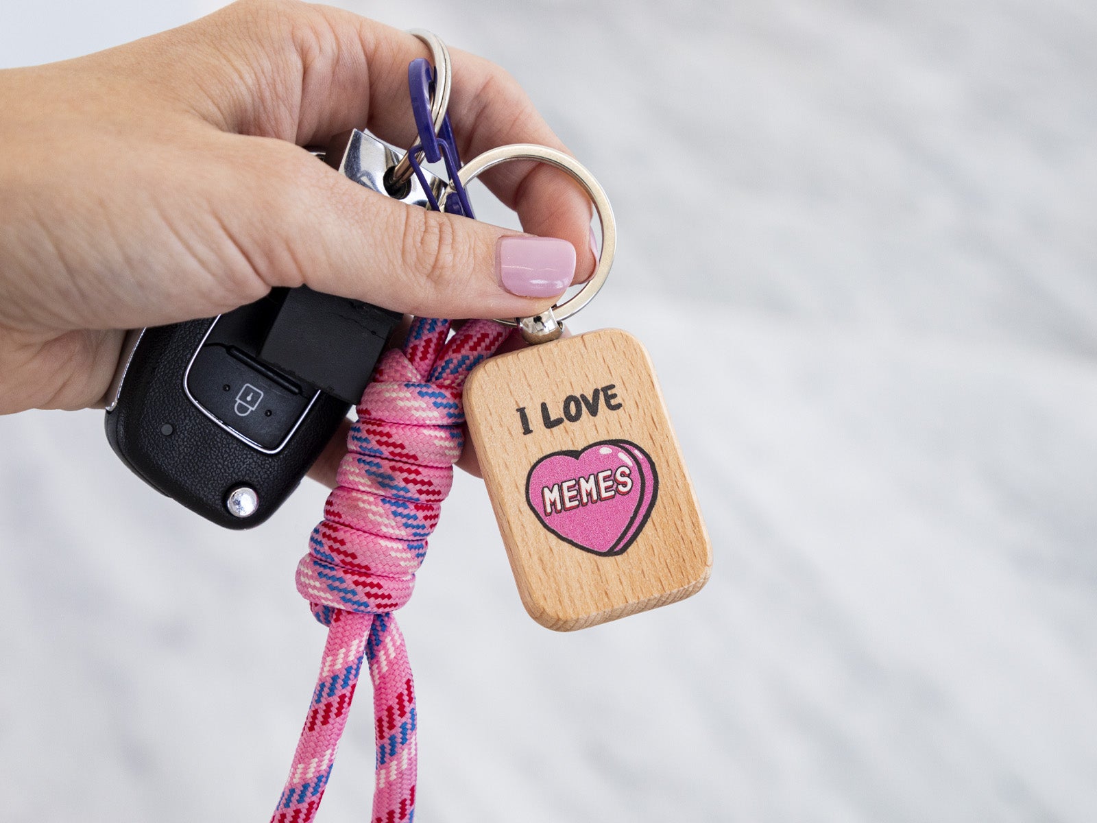 Llavero de madera - I love memes