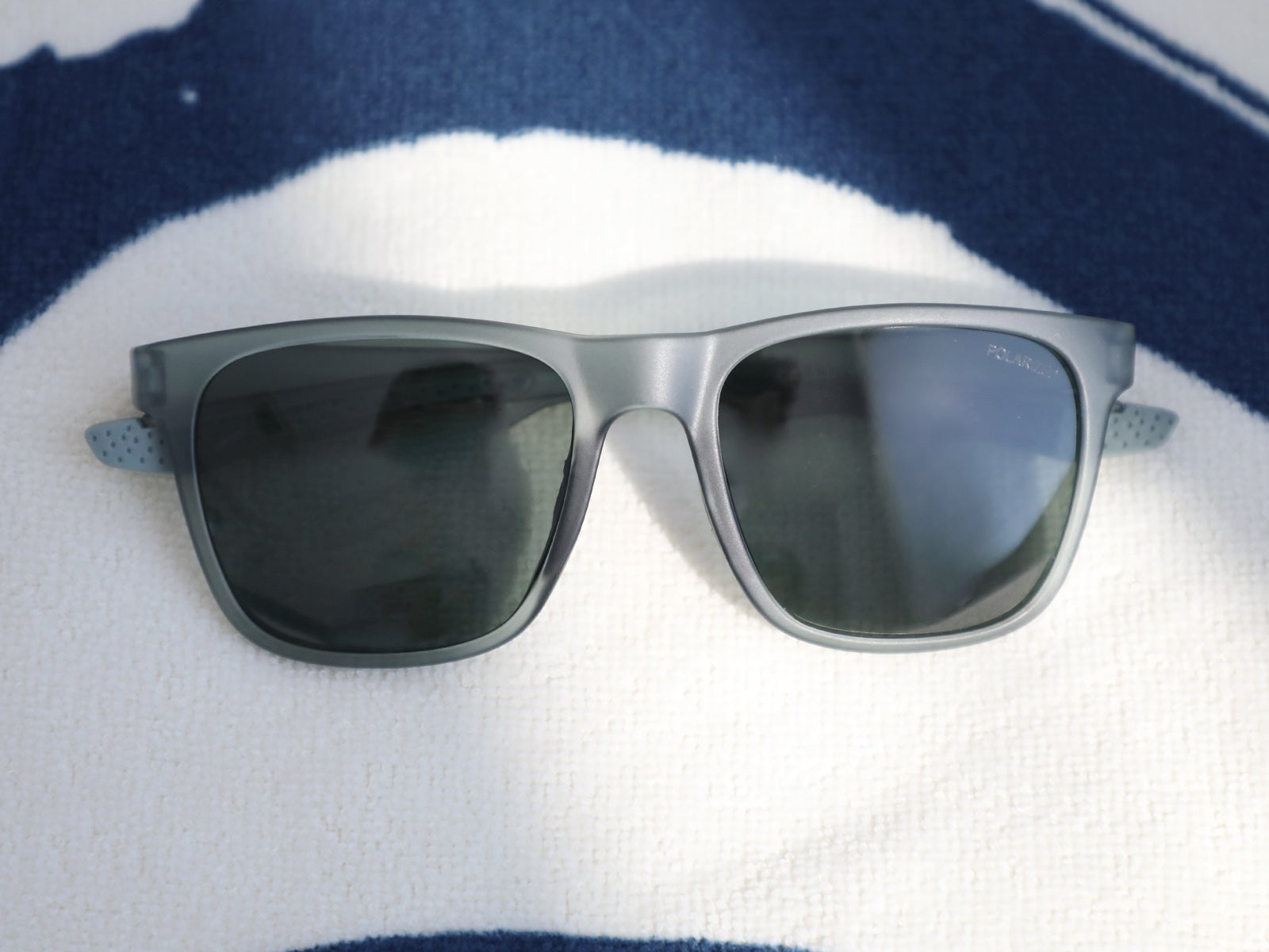 Gafas de sol polarizadas verdes