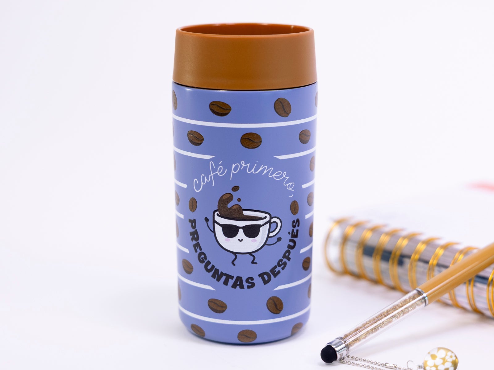 Cup 5d - Café primero, preguntas después