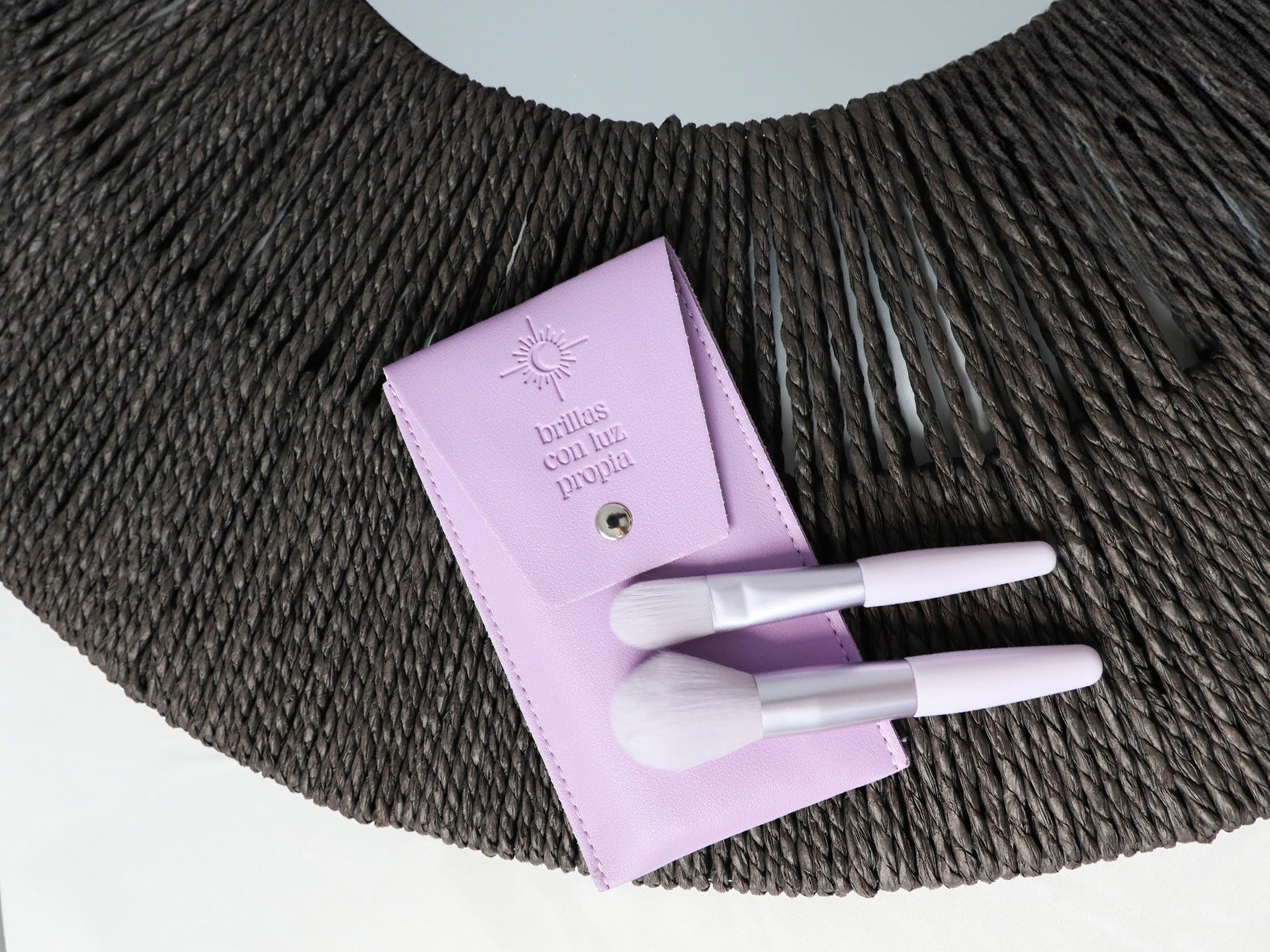 Set de 8 mini brochas de maquillaje con neceser - Brillas