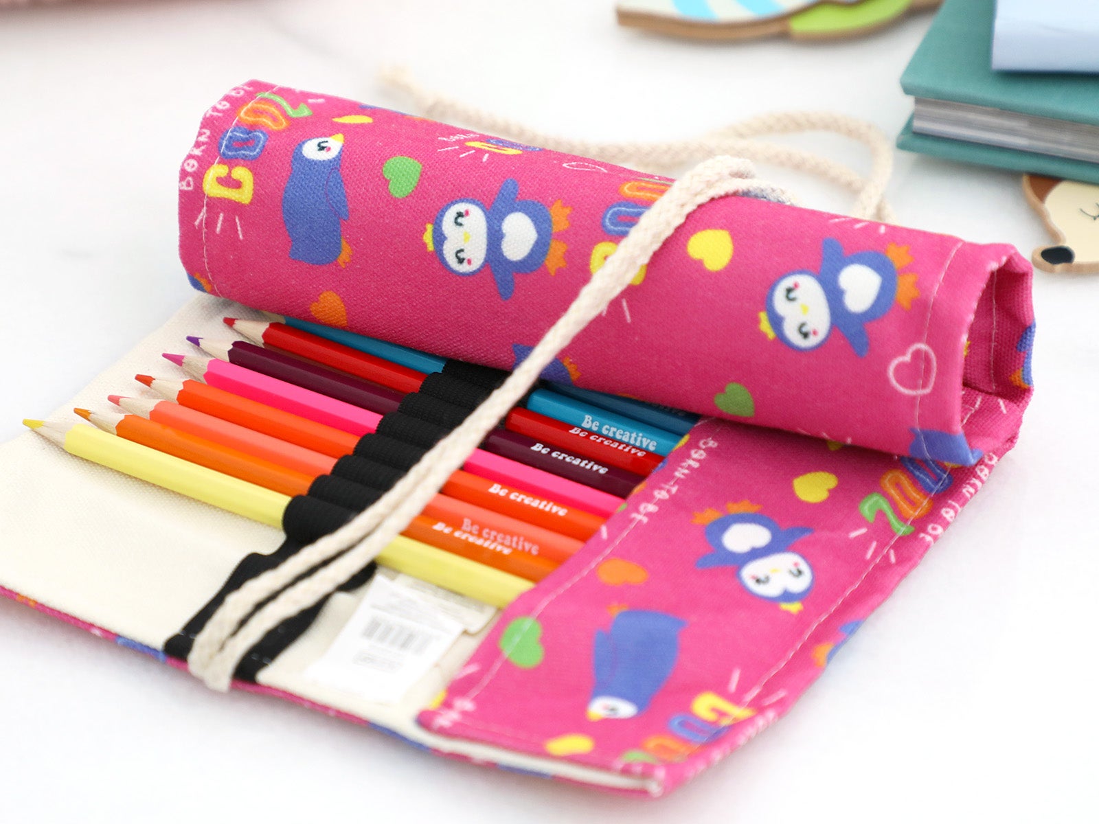 Estuche Enrollable Pingüino