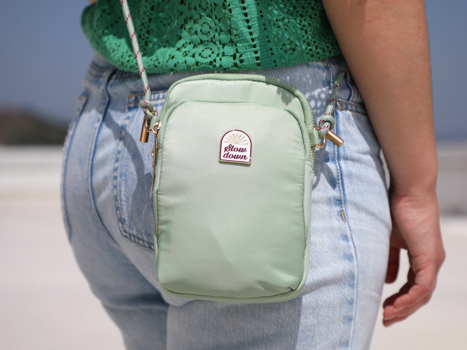 Bolso mini satinado verde