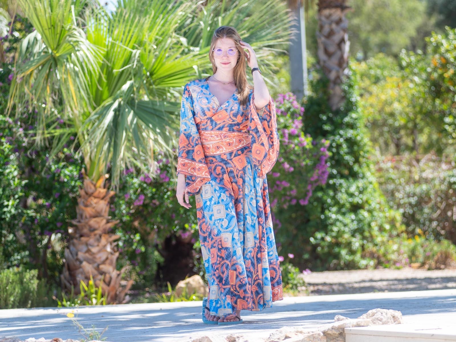 Falda pantalón fluida estampado azul y naranja