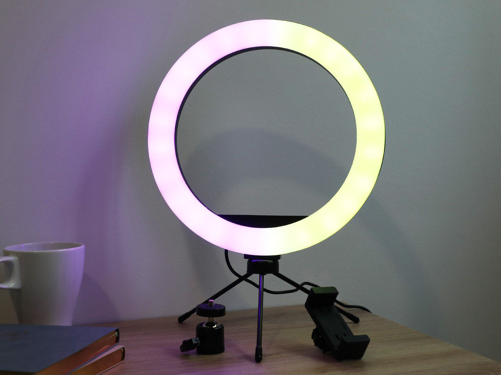 Tzumi On Air Light Pro 10-In LED Ring Light with Tripod for Smartphones |  GameStop