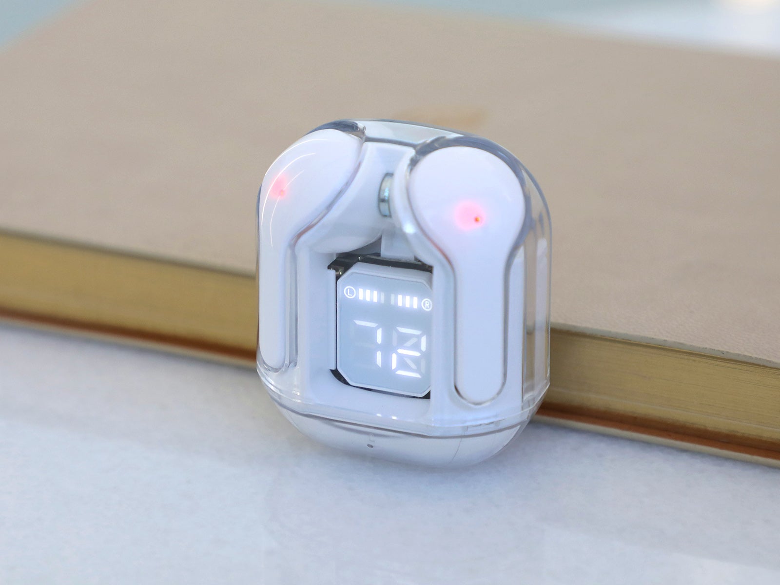 Auriculares inalámbricos transparentes blancos