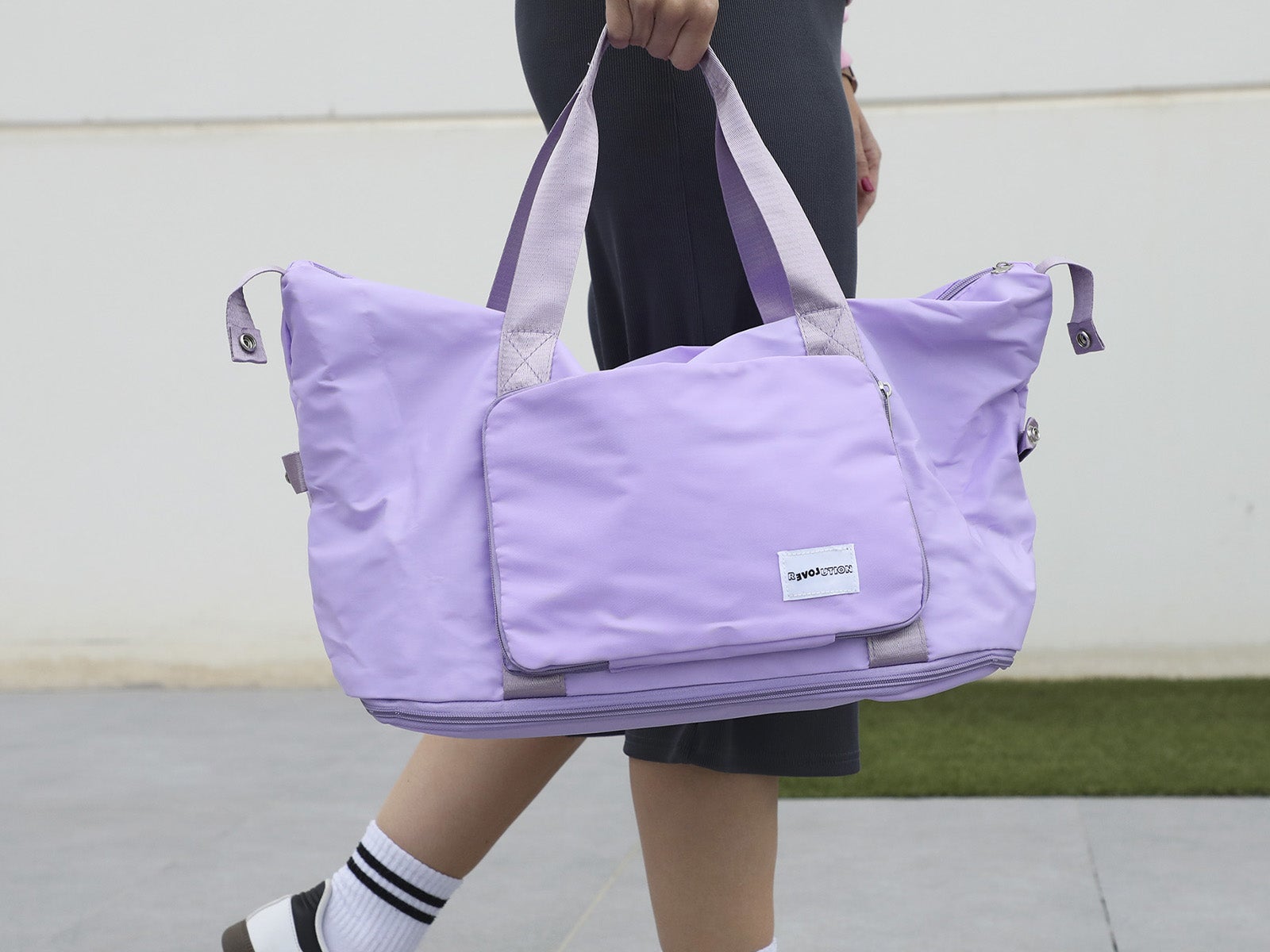 Mala de desporto e viagem lilas