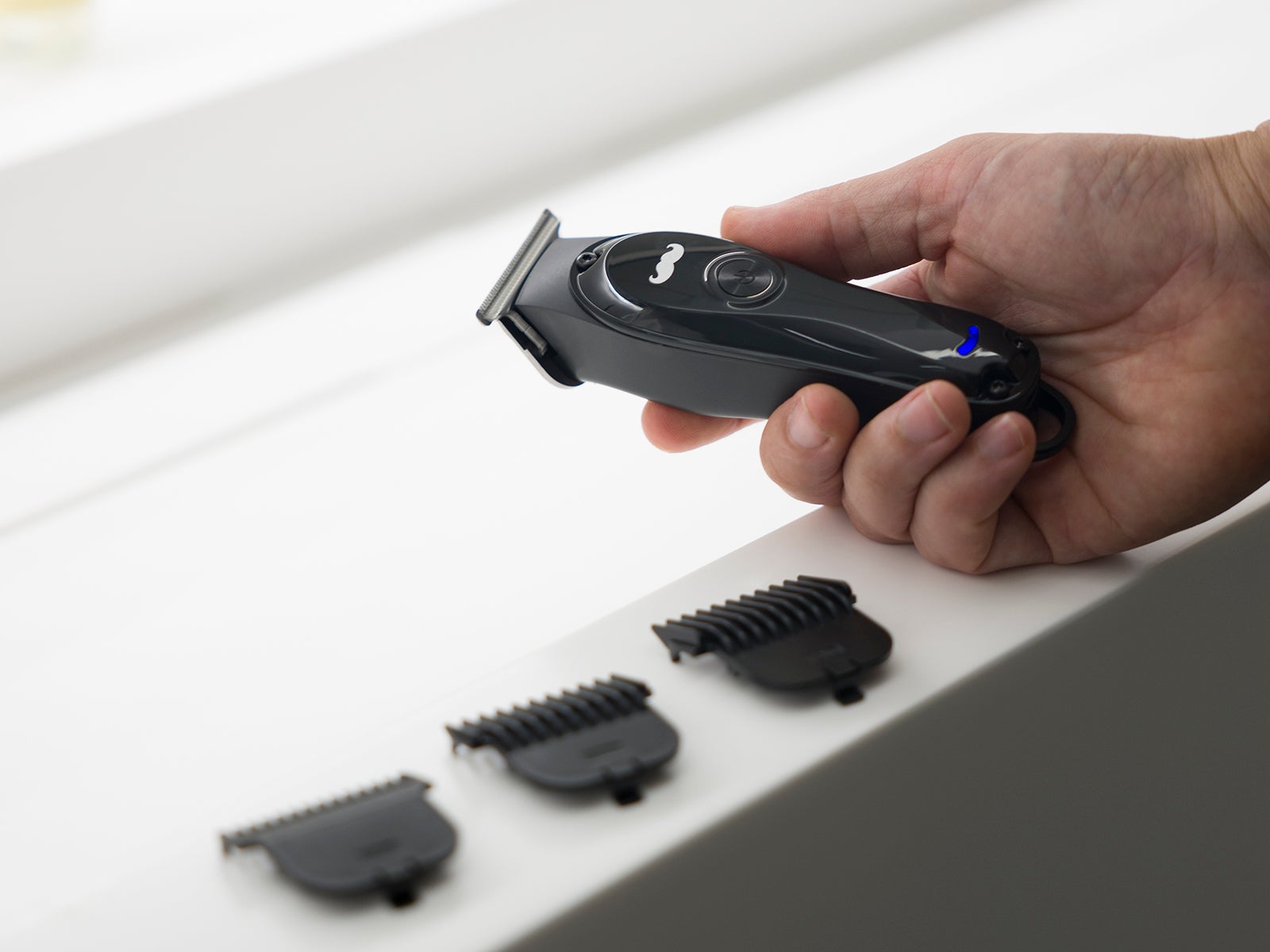 Máquina corta pelos básica con 3 cabezales