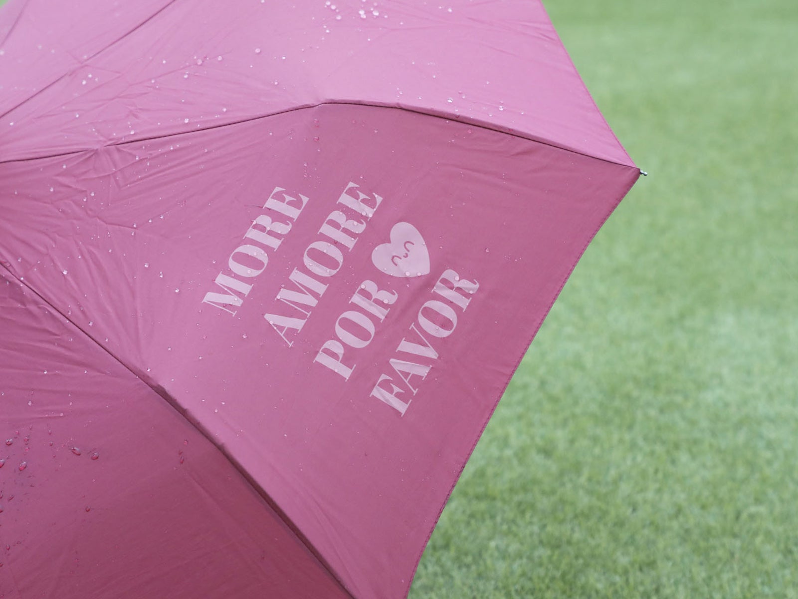 Paraguas plegable granate – More amore por favor
