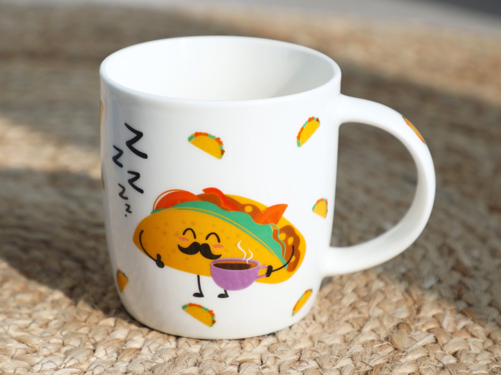 Chávena taconsueño um cafecito e continuar