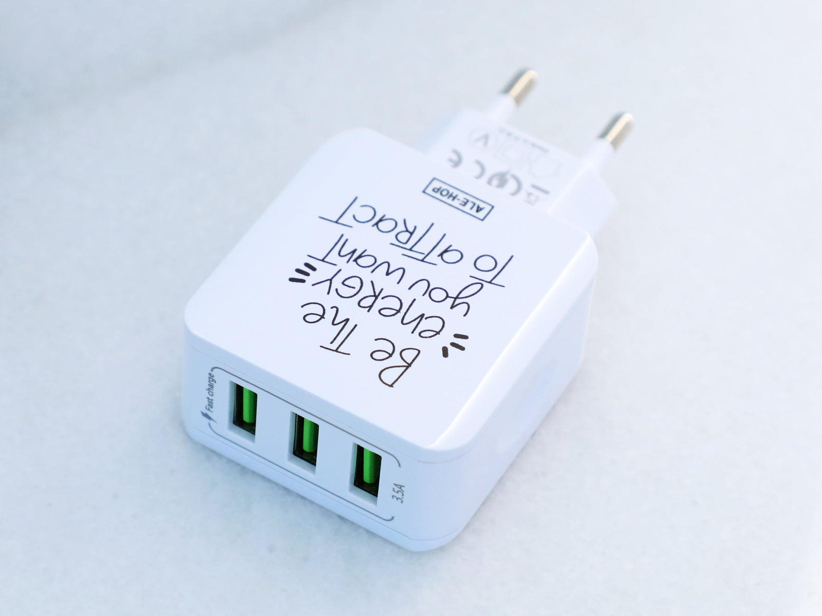 Usb charger 3 ports energy