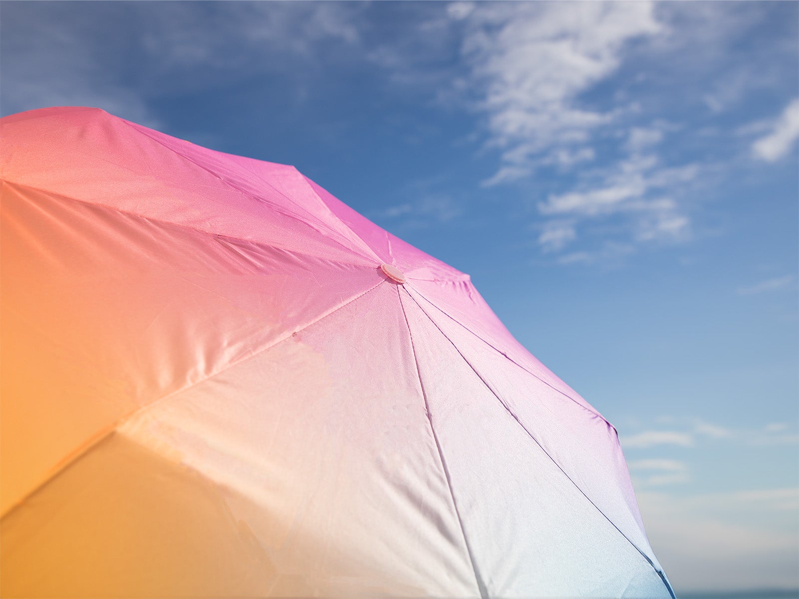 Paraguas plegable estampado arcoíris