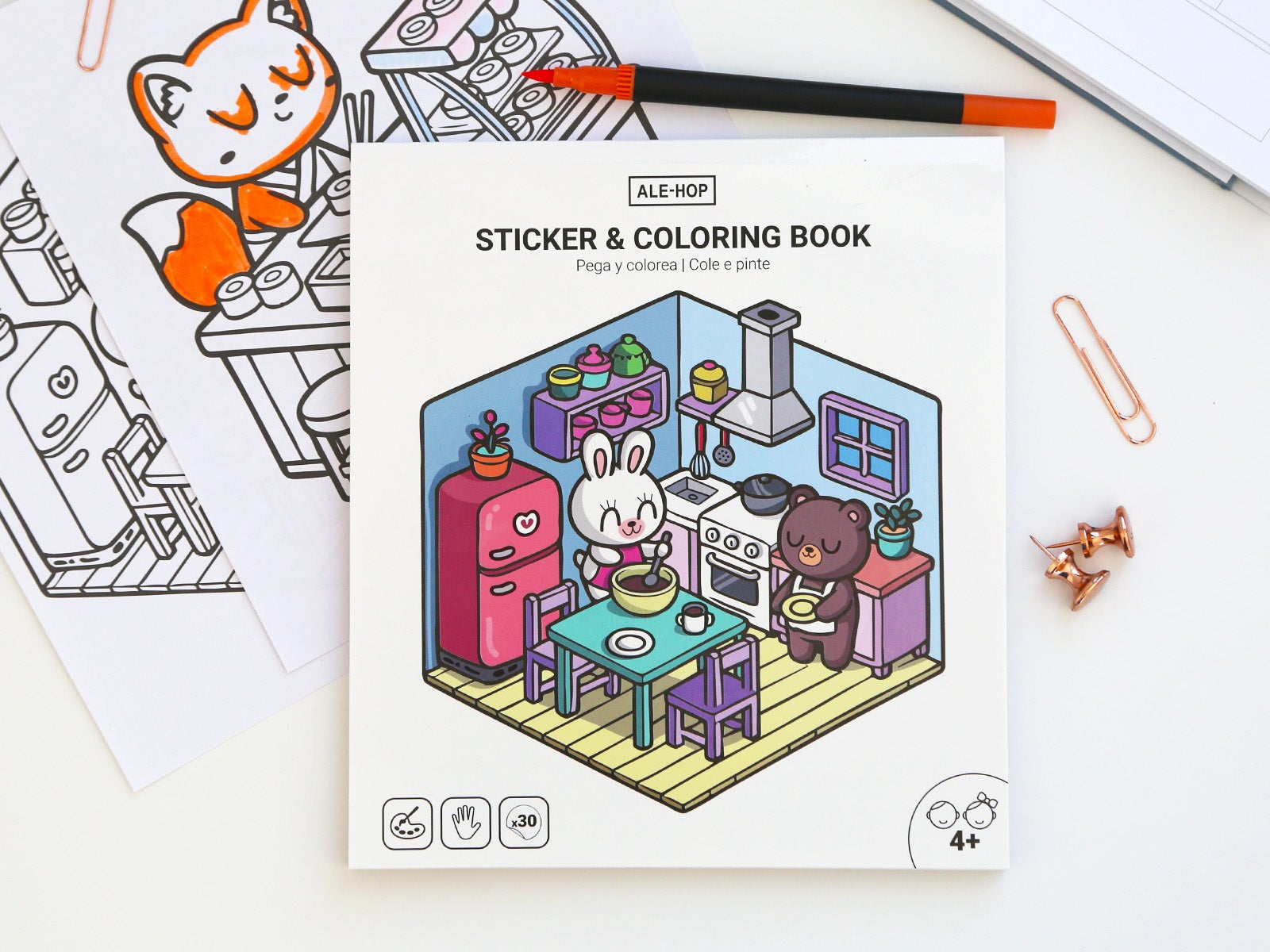 Libro para colorear con pegatinas animales