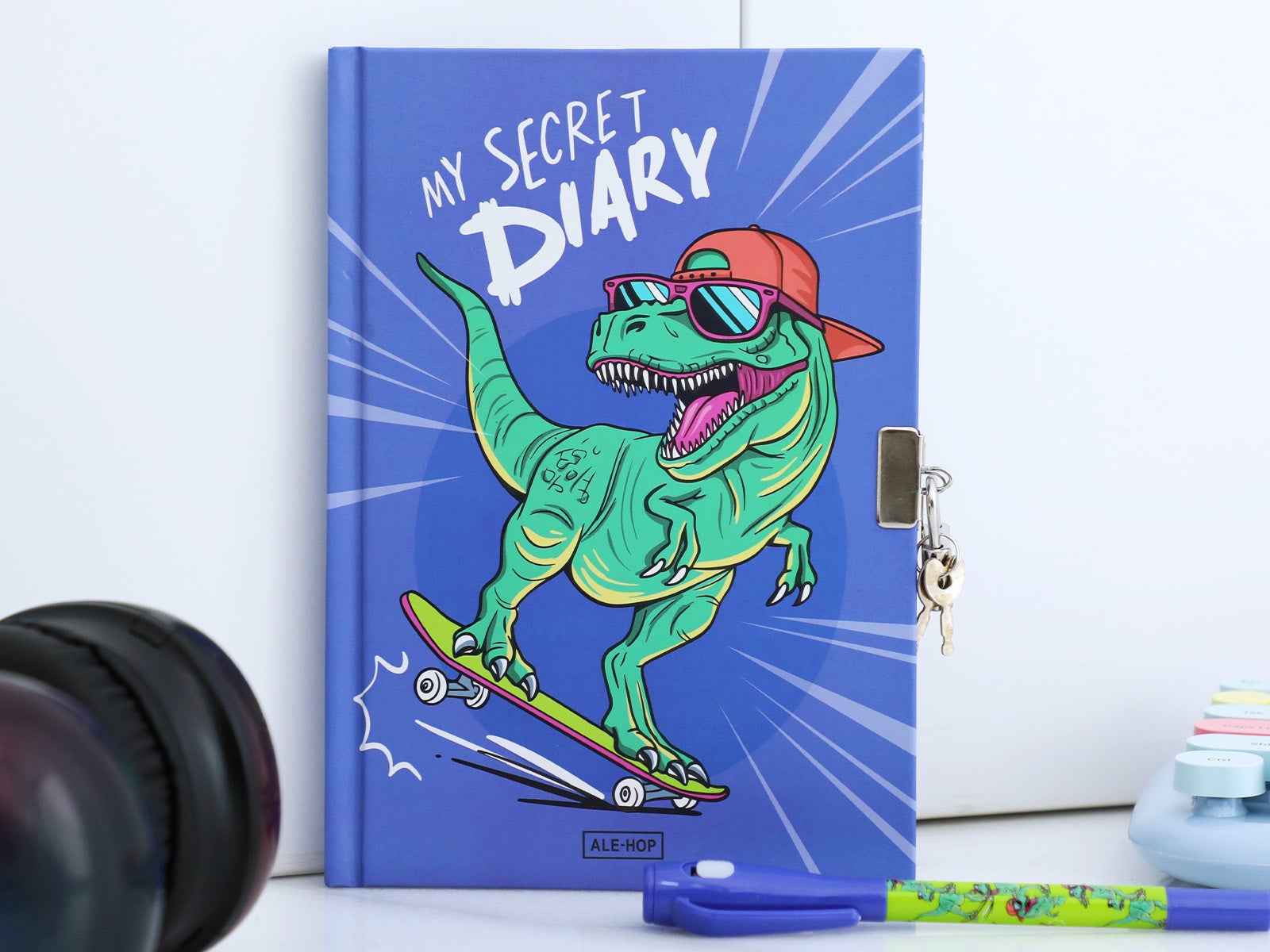 Secret diary with pen dino