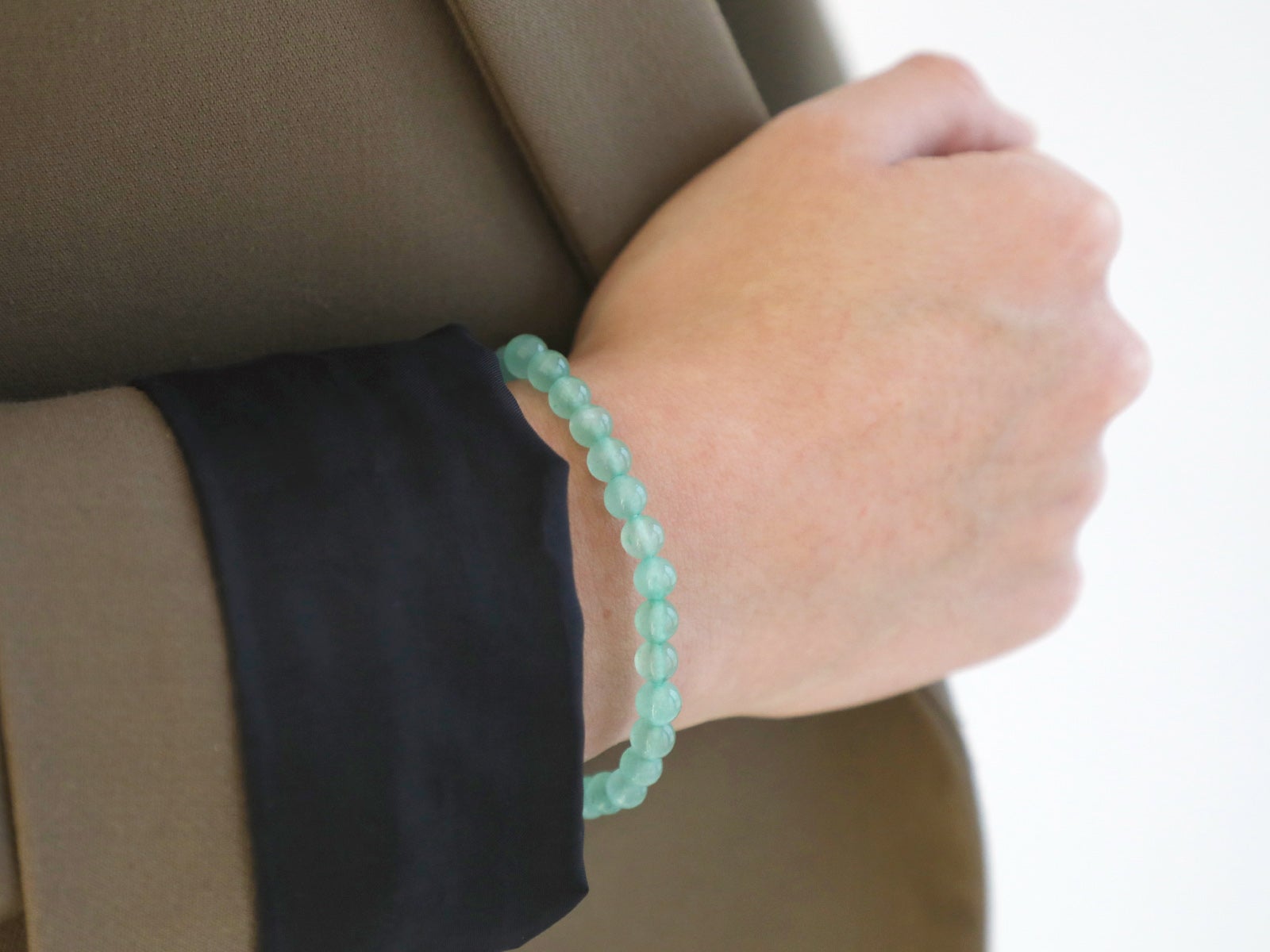 Pulsera de piedras redondas pequeñas cuarzo verde