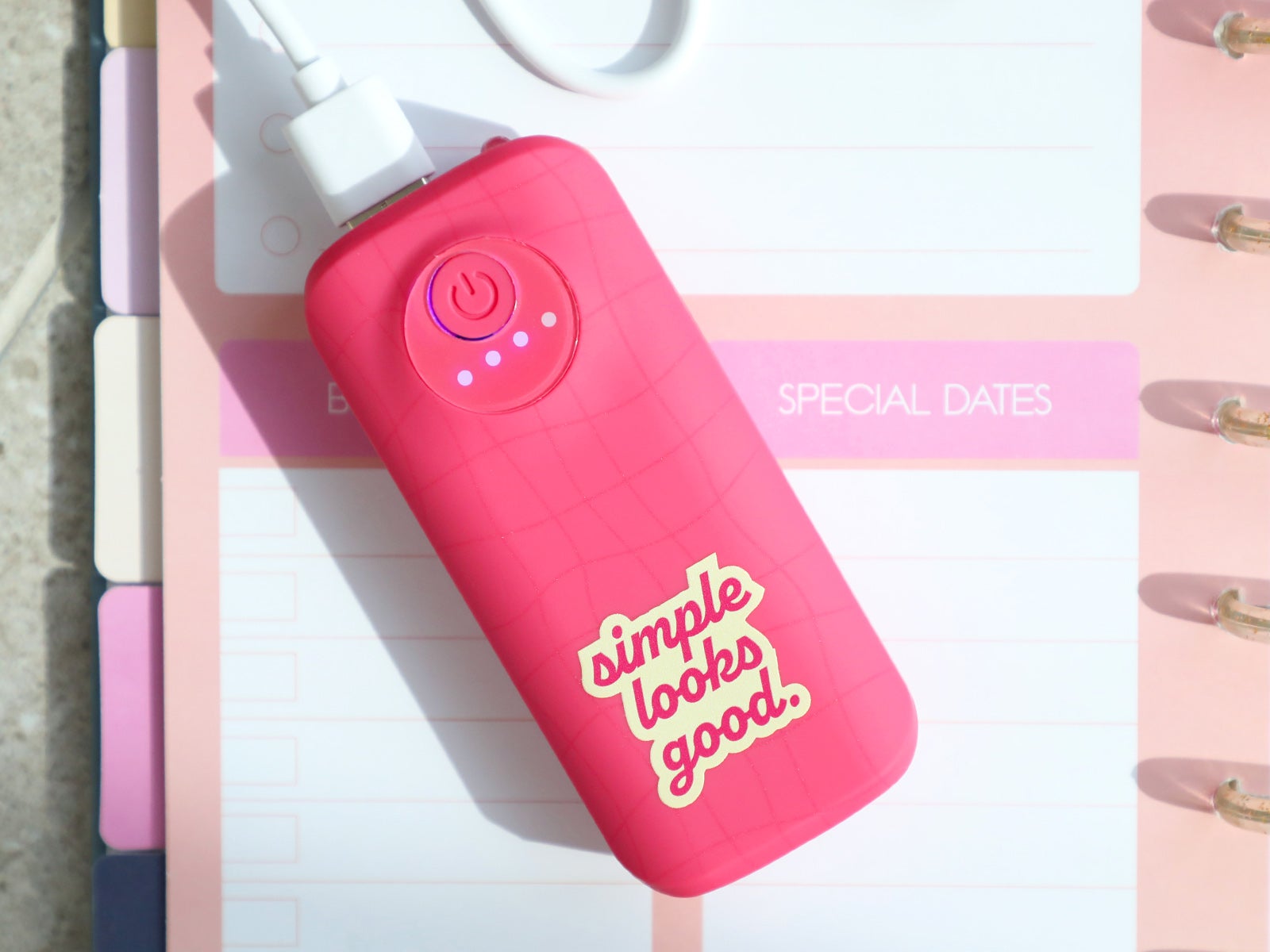 Mini power bank 4400 mah – Simple looks good