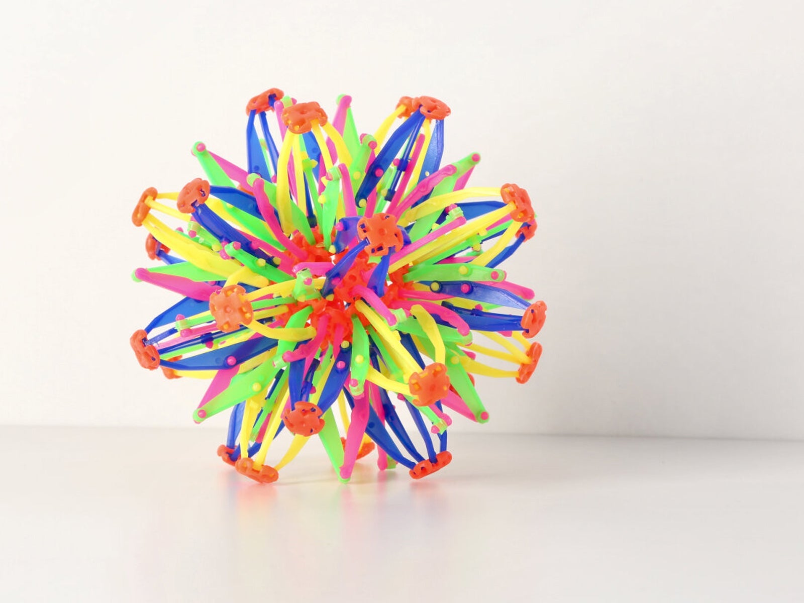 Collapsible ball best sale toy