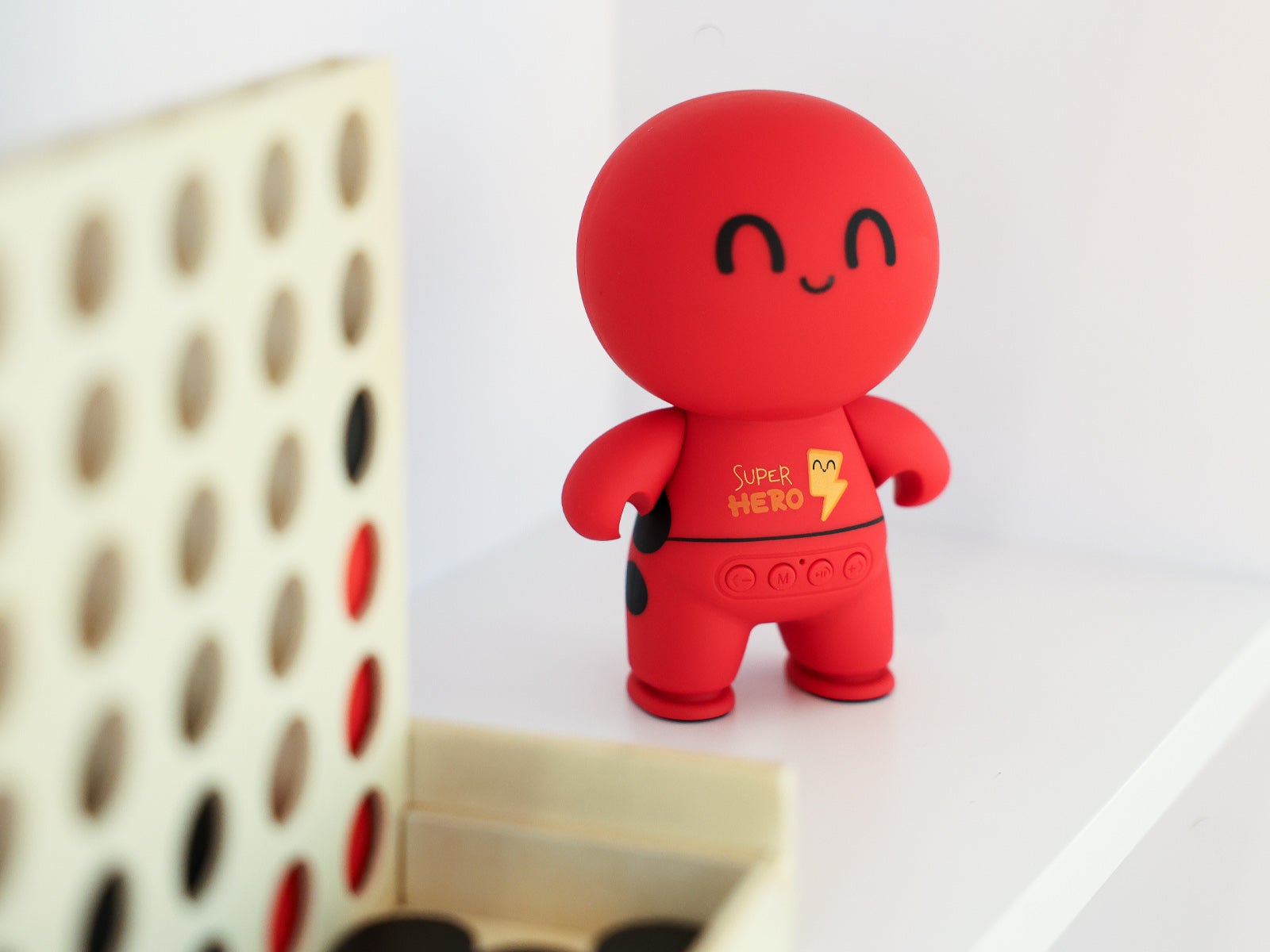 Altavoz muñeco new color 1