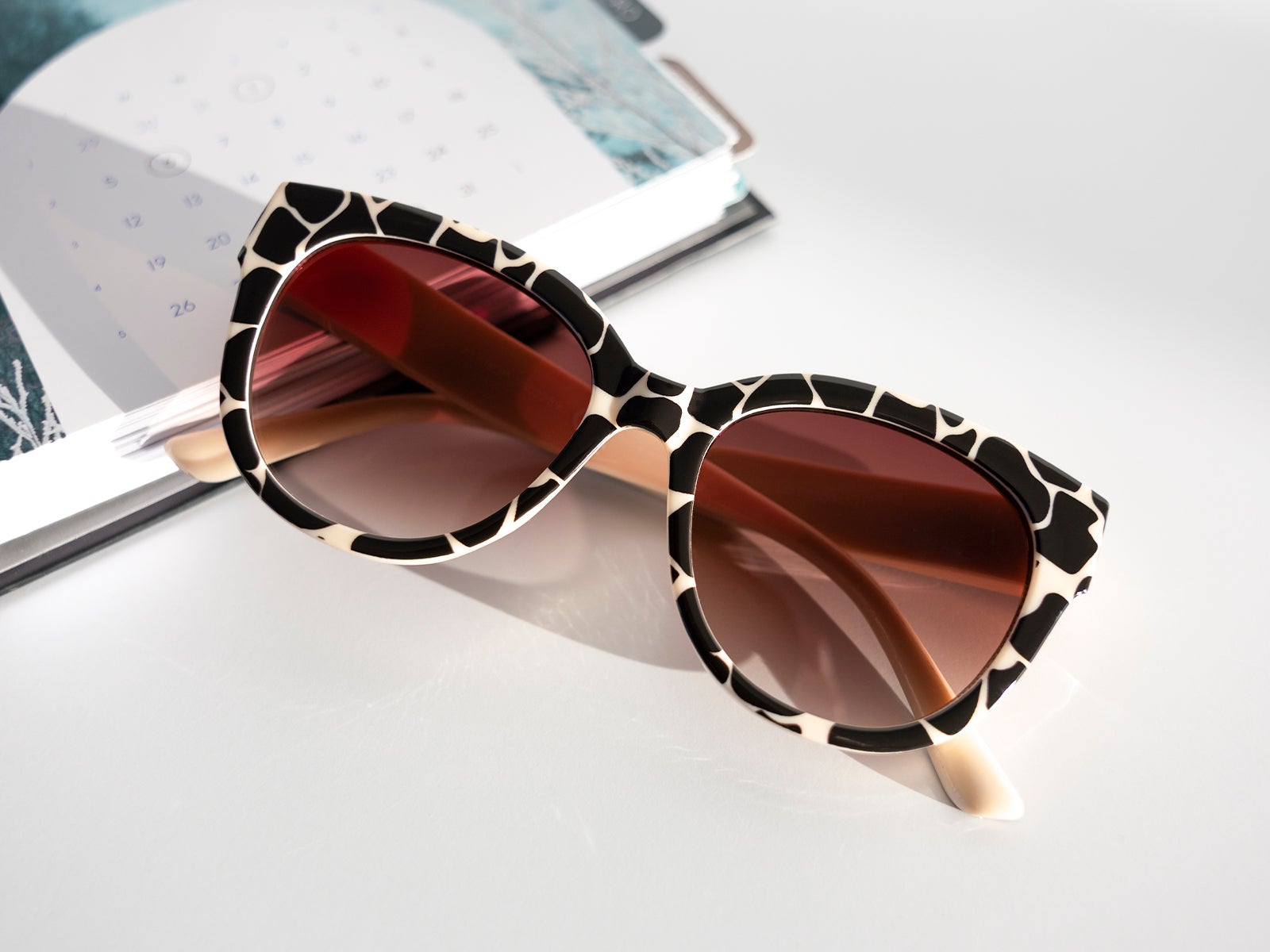 Occhiali da sole farfalla stampati