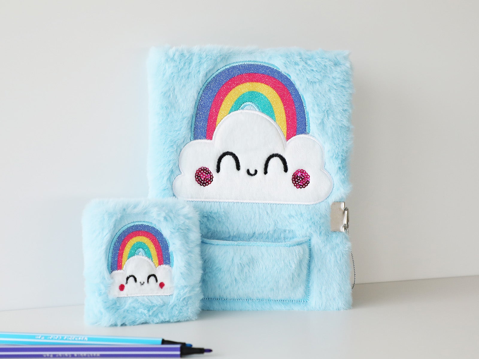 Libreta de peluche nubes