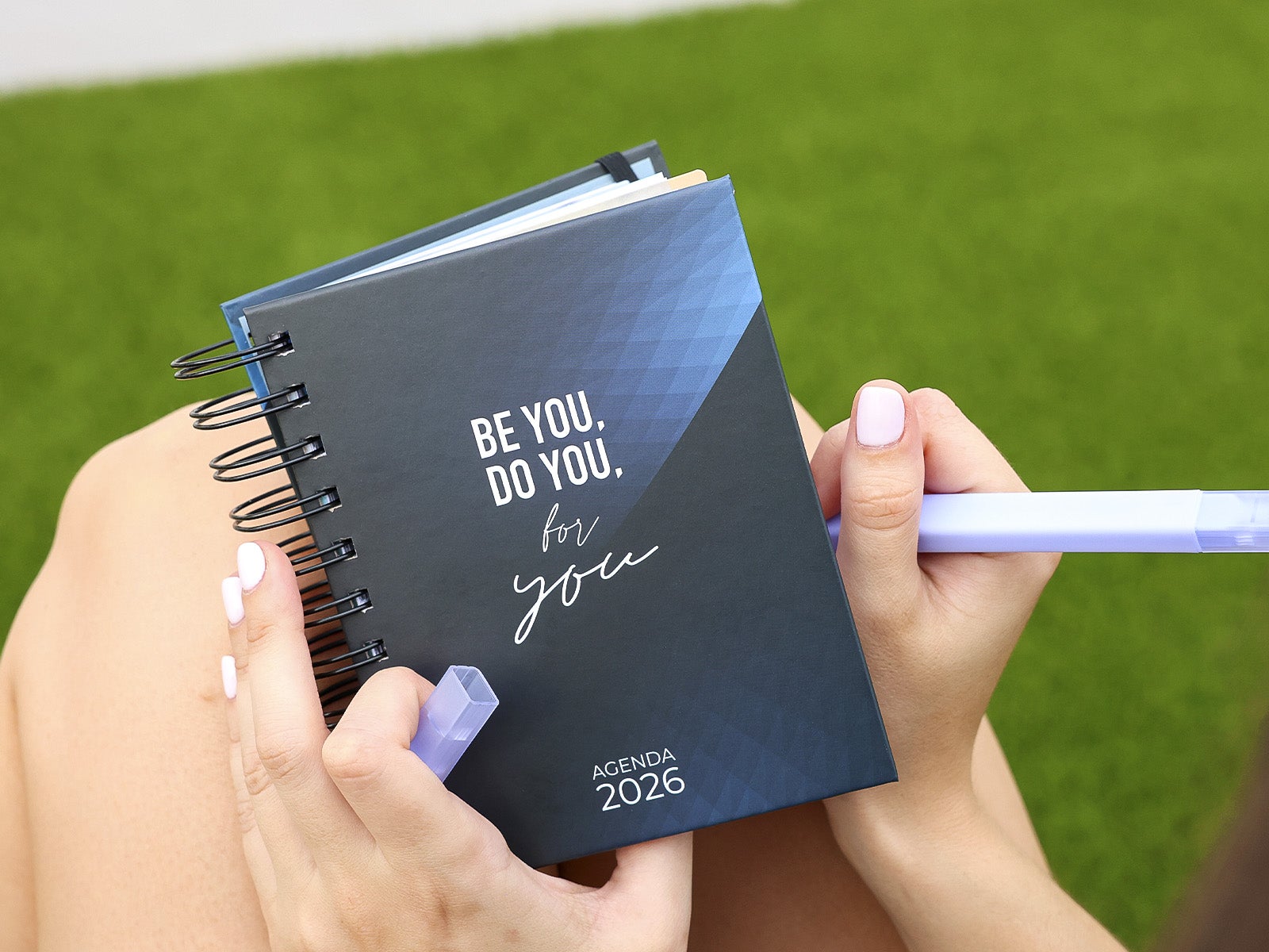 Agenda anual 2026 semana vista A6 - Be you, do you, for you